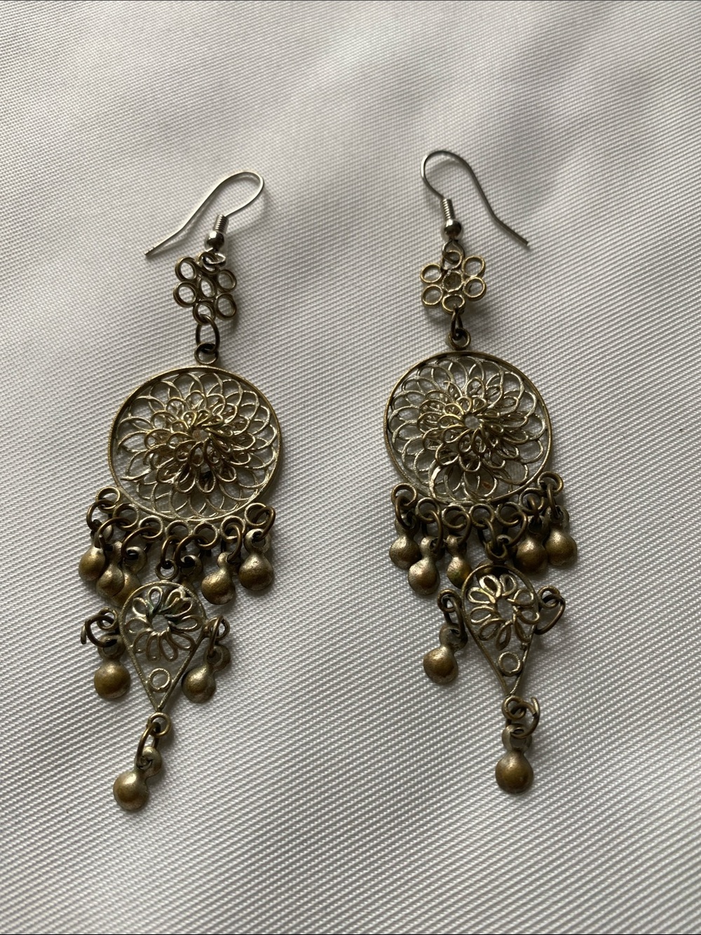 Vintage bohemian filigree dangle earrings